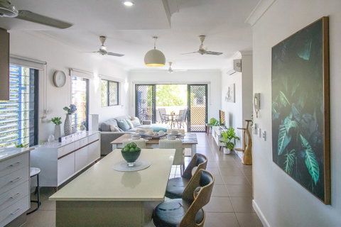 ZEN QUEST - The NOMADS PAD Near Nightcliff Markets & Sunset Foreshore - Geraldton Accommodation 23