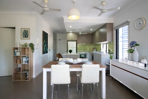 ZEN QUEST - The NOMADS PAD Near Nightcliff Markets & Sunset Foreshore - Geraldton Accommodation 28