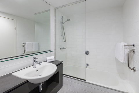Vibe Hotel Darwin Waterfront - Geraldton Accommodation 23