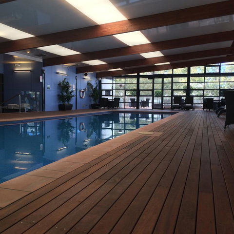 Novotel Canberra - Geraldton Accommodation 4