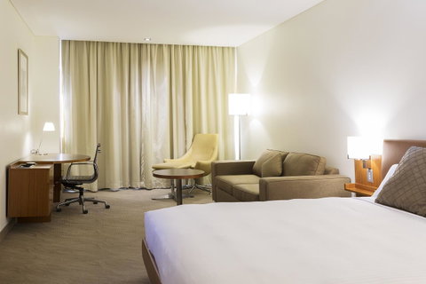 Novotel Canberra - Geraldton Accommodation 33