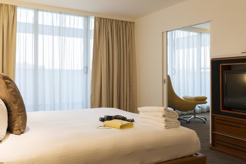 Novotel Canberra - Geraldton Accommodation 40
