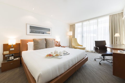Novotel Canberra - Geraldton Accommodation 7