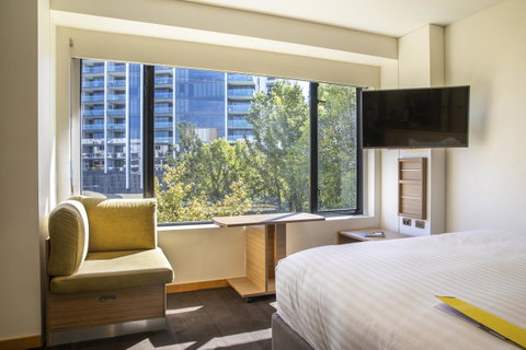 Crowne Plaza Canberra, An IHG Hotel - Geraldton Accommodation 14