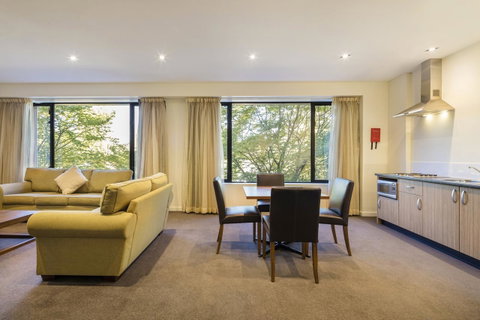 Crowne Plaza Canberra, An IHG Hotel - Geraldton Accommodation 35