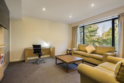 Crowne Plaza Canberra, An IHG Hotel - Geraldton Accommodation 37