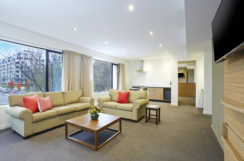 Crowne Plaza Canberra, An IHG Hotel - Geraldton Accommodation 11