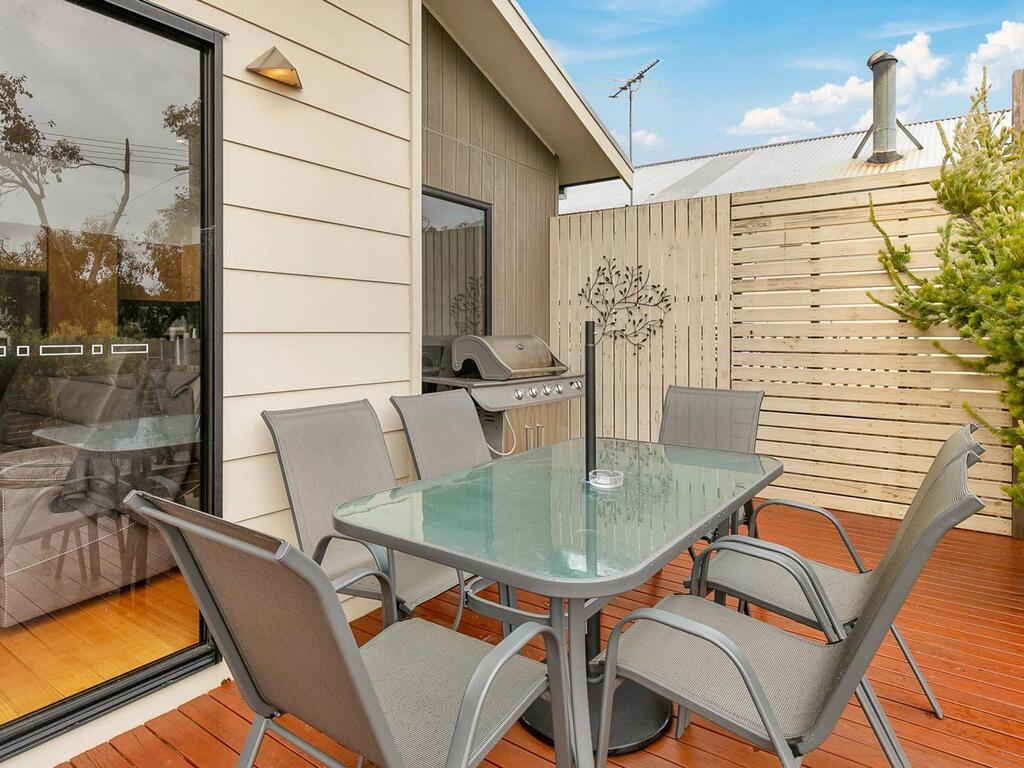 Sunset Strip VIC Geraldton Accommodation