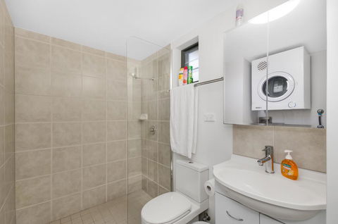 BOUTIQUE APARTMENTS BEACH LOCATION - Geraldton Accommodation 2