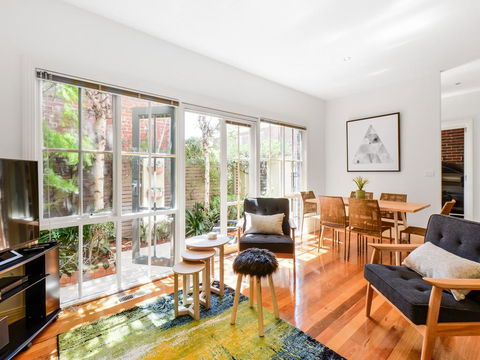 Boutique Stays - Brighton Abode - Geraldton Accommodation 2