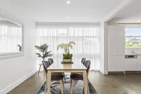 BOUTIQUE STAYS - Brighton By Sea - Geraldton Accommodation 3