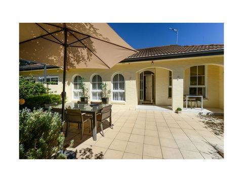 Boutique Stays - Brighton Rose - Geraldton Accommodation 0