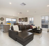BOUTIQUE STAYS - Carinya - Geraldton Accommodation