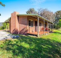Braeside Cabin Two - Alphitonia - Geraldton Accommodation