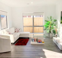 Brand New Home 10 mins to Beach Torquay Geelong Deakin Hospitals - Geraldton Accommodation