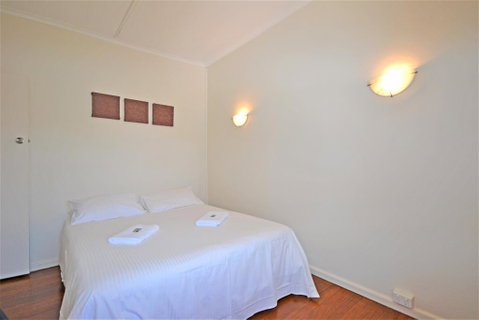Breakers 4 2 Hill Street - Geraldton Accommodation 3