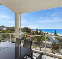 Breathtaking views of Sunshine Beach - Unit 7/21 Park Crescent - Geraldton Accommodation