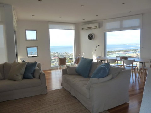 Bridport Horizon Views - Geraldton Accommodation 3