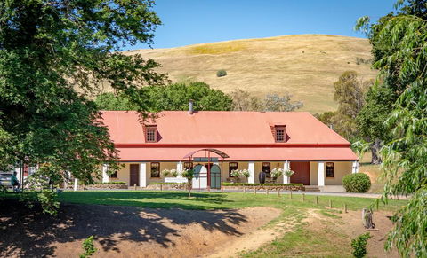 Brigham House - Geraldton Accommodation 1