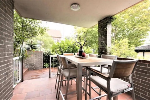 Bright Comfy Bondi Home - Geraldton Accommodation 1