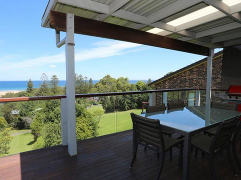 Brilliant Ocean Views - Geraldton Accommodation 3