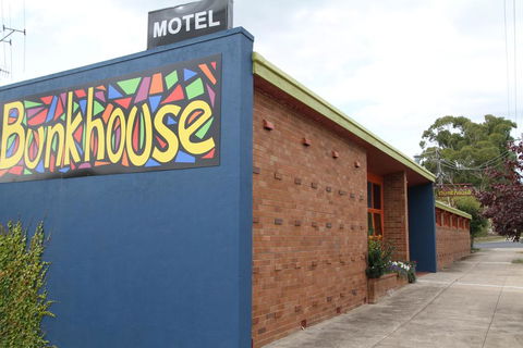Bunkhouse Motel - Geraldton Accommodation 2