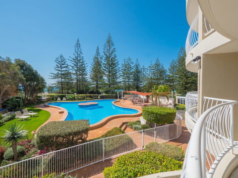 Burleigh Surf Apartments - Geraldton Accommodation 2