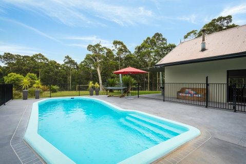 Bush Retreat With Private Pool - Geraldton Accommodation 2