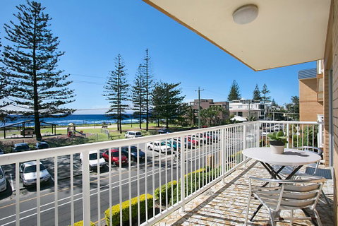 Camden House #11 - Geraldton Accommodation 1