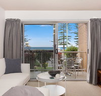 Camden House 2 - Geraldton Accommodation