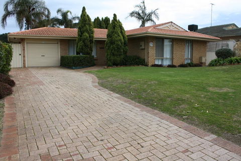 Canal Time Home Mandurah - Geraldton Accommodation 0