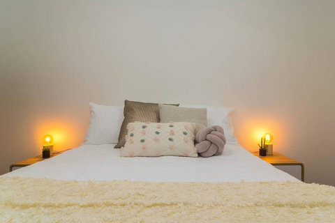 Canopy @ 44-Minutes From The CBD, Train And Cafes - Wifi - Nespresso - Amenities - Geraldton Accommodation 1