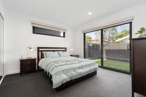 Capel Sound Beachside Luxury - Geraldton Accommodation 3