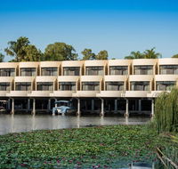 Capri Waters Country Club - Geraldton Accommodation