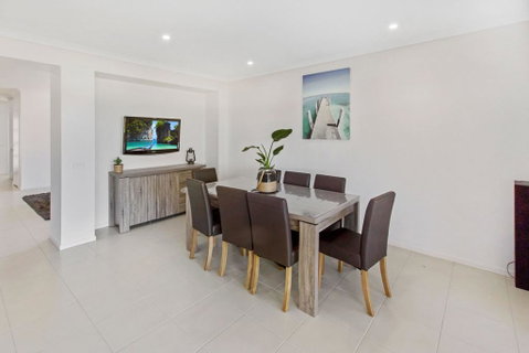 Captains Hideaway - Jetty Berth And Pet Friendly - Geraldton Accommodation 2