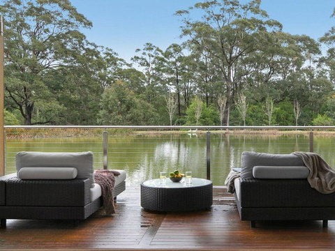 Casa Sul Lago - Quite Simply A Very Special Place - Geraldton Accommodation 2