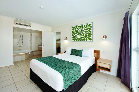 Castaways Resort & Spa On Mission Beach - Geraldton Accommodation 2