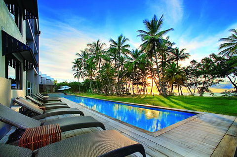 Castaways Resort & Spa On Mission Beach - Geraldton Accommodation 0