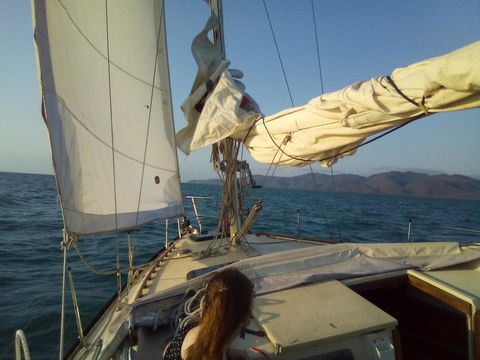 Casual Fare Sailing Charters Townsville - Ocean Living - Cruise - Geraldton Accommodation 1