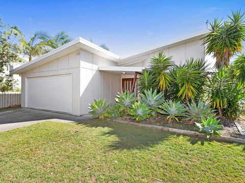 Casuarina Escape - Geraldton Accommodation 0