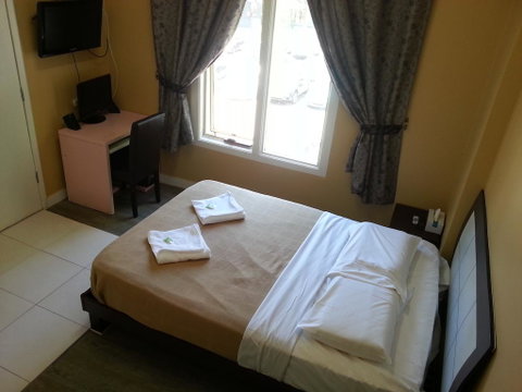 Central Private Hotel - Geraldton Accommodation 2