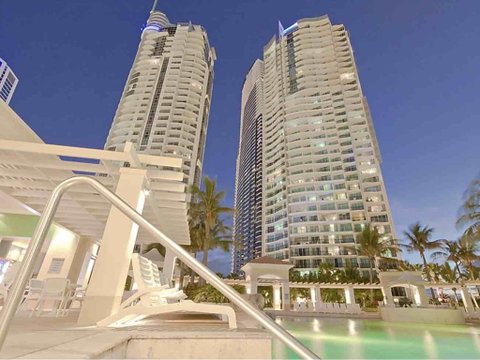 Chevron Renaissance Towers - Geraldton Accommodation 2