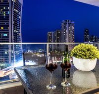 Circle on Cavil Holidays Gold Coast - Geraldton Accommodation