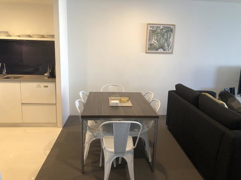 Circle On Cavill Ocean View - Geraldton Accommodation 2