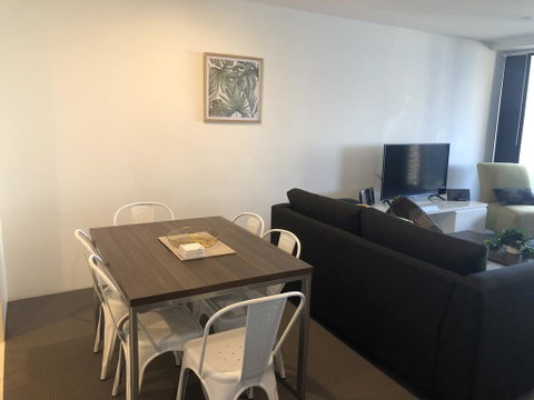 Circle On Cavill Ocean View - Geraldton Accommodation 3