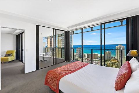 Circle On Cavill Ocean View - Geraldton Accommodation 1