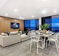 Circle On Cavill Subpenthouse - Geraldton Accommodation