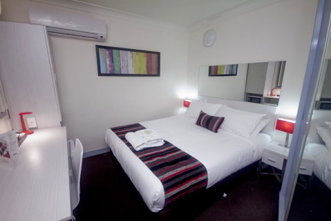 City Edge Brisbane Hotel - Geraldton Accommodation 0