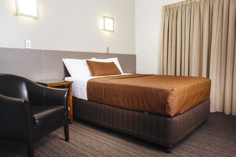 City Oasis Inn - Geraldton Accommodation 3