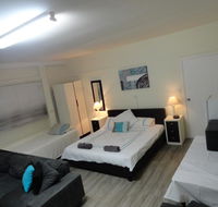 Cleveland BB - Private Studio Room - Geraldton Accommodation